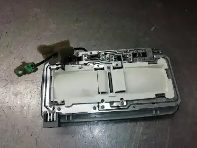 Second-hand car spare part interior light for opel combo d expression l1h1 oem iam references 735244963  