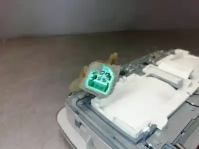 Second-hand car spare part interior light for opel combo d expression l1h1 oem iam references 735244963  