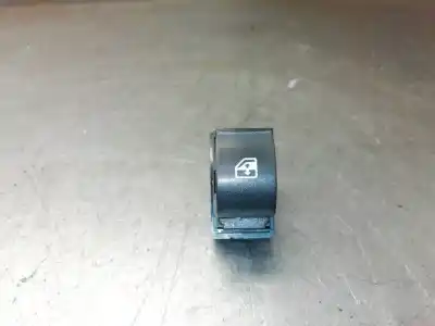 Pièce détachée automobile d'occasion COMMANDE DE LÈVE VITRE AVANT DROIT pour OPEL COMBO D  Références OEM IAM   