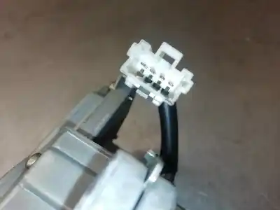 Second-hand car spare part rear windshield wiper motor for ssangyong rodius xdi oem iam references 8615021002  a00401750030