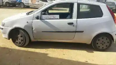 Pezzo di ricambio per auto di seconda mano bobina di accensione per fiat punto berlina (188) 1.2 8v s riferimenti oem iam b92046543230  