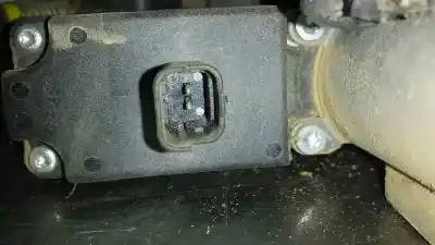 Peça sobressalente para automóvel em segunda mão elevador de vidros dianteiro direito por citroen c2 furio referências oem iam 7746018800  