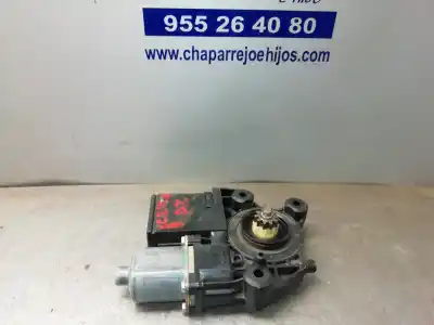 Автозапчасти б/у мотор заднего левого стекла за RENAULT SCENIC II Dynamique ссылки OEM IAM 827310166R  0130822517