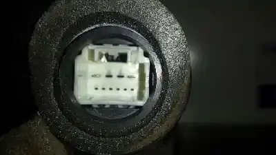 Second-hand car spare part front right door lock for toyota corolla (e12) 2.0 d-4d linea sol berlina oem iam references   