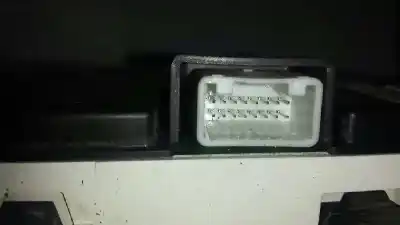 Peça sobressalente para automóvel em segunda mão quadrante por toyota corolla (e12) 2.0 d-4d linea sol berlina referências oem iam 8380002760  