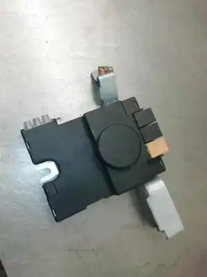 Pezzo di ricambio per auto di seconda mano MODULO ELETTRONICO per AUDI A3 (8P)  Riferimenti OEM IAM 8P3035225  