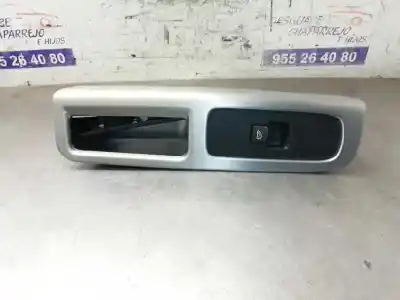 Recambio de automóvil de segunda mano de Mando Elevalunas Delantero Derecho para VOLVO C30 1.8 CAT referencias OEM IAM 30774162  