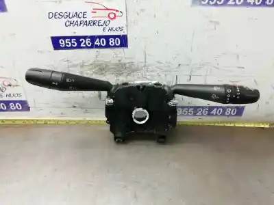 Peça sobressalente para automóvel em segunda mão Comutador De Piscas  por JEEP RENEGADE Sport 4X2 Referências OEM IAM 28584949  