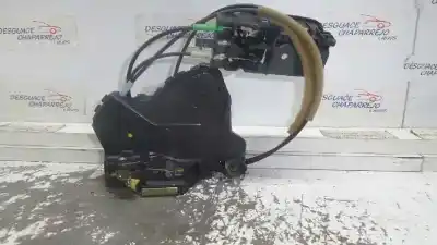 Second-hand car spare part left front door lock for toyota corolla (e12) 2.0 d-4d linea sol berlina oem iam references   