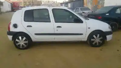 Pezzo di ricambio per auto di seconda mano scatola della farfalla per renault clio ii fase i (b/cbo) * riferimenti oem iam 7760963709m  