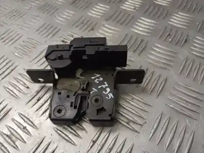 Second-hand car spare part trunk lock for renault clio iii authentique oem iam references   