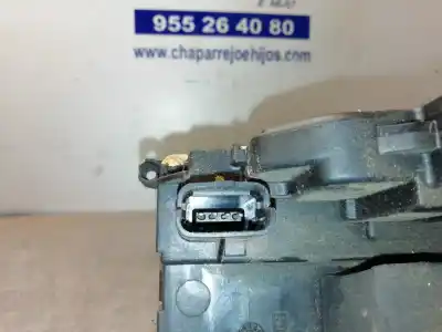 Second-hand car spare part left front door lock for renault grand modus authentique oem iam references   