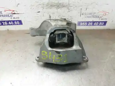 Second-hand car spare part right engine support for dacia duster laureate 4x2 oem iam references 112849221r  