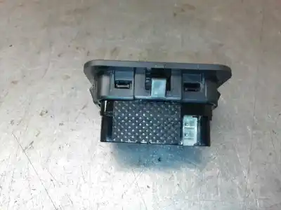 Second-hand car spare part interior light for kia cee´d concept oem iam references   