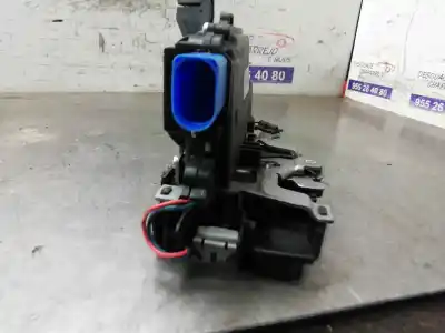 Автозапчастина б/у замок передніх дверей лівий для skoda fabia (6y2/6y3) * посилання на oem iam 3b1837015ar  