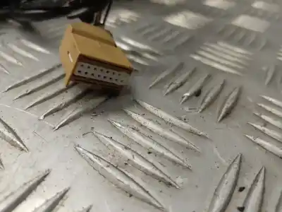 Peça sobressalente para automóvel em segunda mão espelho retrovisor direito por audi a4 avant (8e) 2.0 tdi referências oem iam   