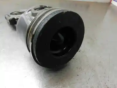 Second-hand car spare part piston for ford kuga (cbv) titanium oem iam references 01226  