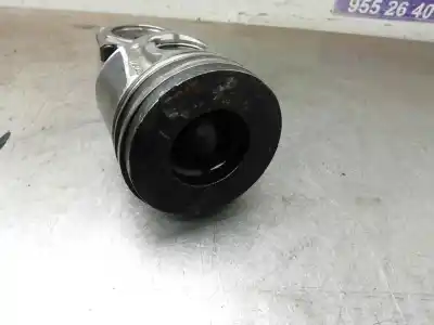 Second-hand car spare part piston for ford kuga (cbv) titanium oem iam references 01227  