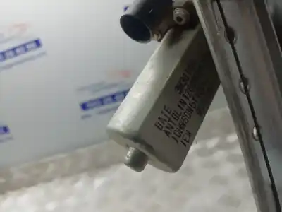 Second-hand car spare part driver left window regulator for dacia duster ambiance 4x2 oem iam references 9030255  