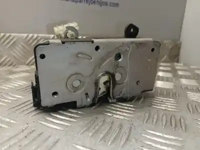 Second-hand car spare part left front door lock for opel corsa e business oem iam references 13431841  