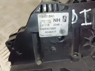 Second-hand car spare part left front door lock for opel corsa e business oem iam references 13431841  