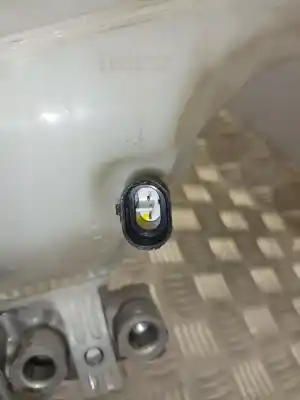 Peça sobressalente para automóvel em segunda mão bomba de travões por opel corsa e business referências oem iam 204y21766  