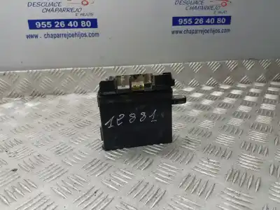 Pièce détachée automobile d'occasion boîtes à fusibles pour renault megane iv berlina 5p experience références oem iam 241143738r  