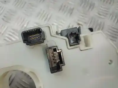 Second-hand car spare part indicator switch for renault master bus l3h2 3.8t oem iam references 681720005r  255520014r