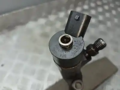 Pezzo di ricambio per auto di seconda mano iniettore per ford focus c-max (cap) 1.6 tdci cat riferimenti oem iam 0445110136  