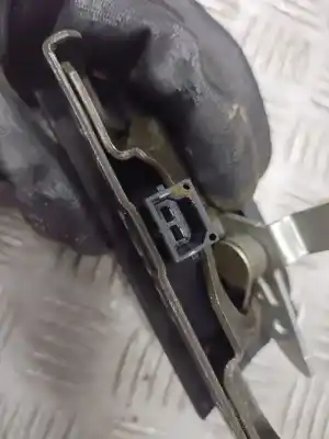 Peça sobressalente para automóvel em segunda mão fechadura do mala por audi a2 (8z) 1.4 referências oem iam   