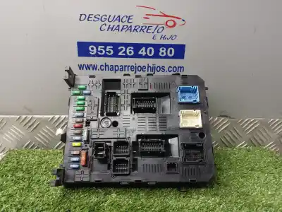 Pièce détachée automobile d'occasion BOÎTES À FUSIBLES pour PEUGEOT 308  Références OEM IAM 281164872  