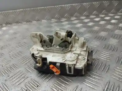 Second-hand car spare part left front door lock for jeep compass limited oem iam references p04589409  