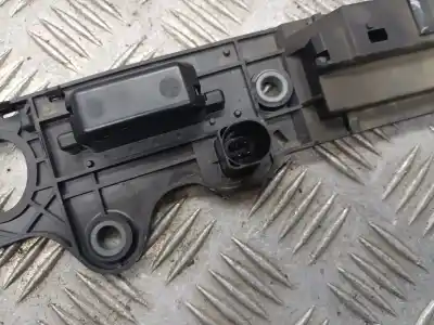 Peça sobressalente para automóvel em segunda mão puxador exterior de mala por bmw serie 7 (e65/e66) 740d referências oem iam   