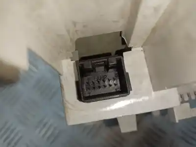 Second-hand car spare part interior light for audi q3 (8ug) attraction oem iam references 8x0947135ag  