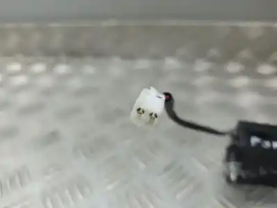 Second-hand car spare part tailgate central locking system  for chevrolet captiva 2.2 vcdi lt 2wd oem iam references 96491181  