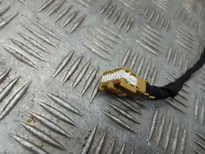 Peça sobressalente para automóvel em segunda mão espelho retrovisor direito por audi a2 (8z) 1.4 referências oem iam 12323390  