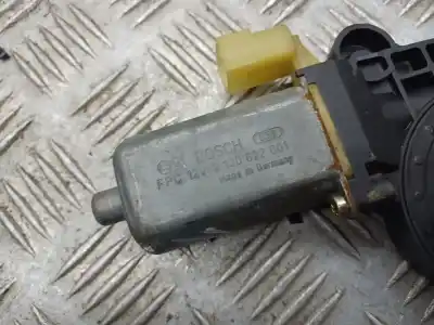 Pezzo di ricambio per auto di seconda mano motore alzacristalli anteriore destro per smart coupe pure riferimenti oem iam 0130822001  