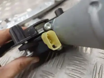 Peça sobressalente para automóvel em segunda mão elevador de vidros dianteira esquerda por ford fiesta (cbk) ambiente referências oem iam 0130821938  