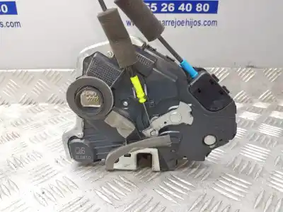 Second-hand car spare part left front door lock for lexus rx 450h oem iam references 6904048070  
