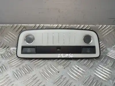 Автозапчасти б/у внутренний свет за mercedes clase e (w212) lim. e 220 bluetec (212.001) ссылки oem iam a2128205001