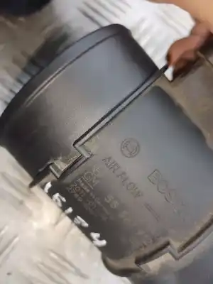 Second-hand car spare part flowmeter for opel meriva b cosmo oem iam references 55561912  