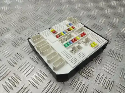 Piesă de schimb auto la mâna a doua PANOU SIGURANȚE pentru RENAULT MEGANE III BERLINA 5 P  Referințe OEM IAM 284B61871R  