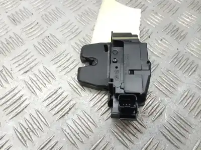 Second-hand car spare part trunk lock for citroen c4 lim. seduction oem iam references 9684648680  