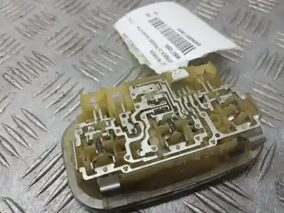 Pezzo di ricambio per auto di seconda mano luce interna per citroen c4 picasso exclusive riferimenti oem iam 9680713880  