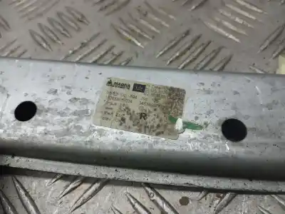 Peça sobressalente para automóvel em segunda mão elevador de vidros traseiro direito por opel meriva b cosmo referências oem iam 367992034  