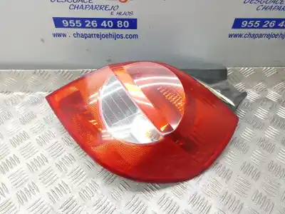 Second-hand car spare part right tailgate light for renault clio iii authentique oem iam references 89035080  