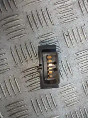 Second-hand car spare part switch for kia sorento 2.5 crdi ex oem iam references 935503e000  