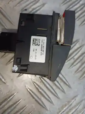 Second-hand car spare part hazard warning lights for skoda rapid active oem iam references 5ja953507b  