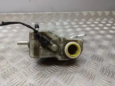 Автозапчасти б/у тормозной насос за skoda rapid active ссылки oem iam 6r0611301a  