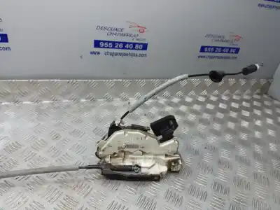 Second-hand car spare part left front door lock for skoda rapid active oem iam references 5e1837015a  